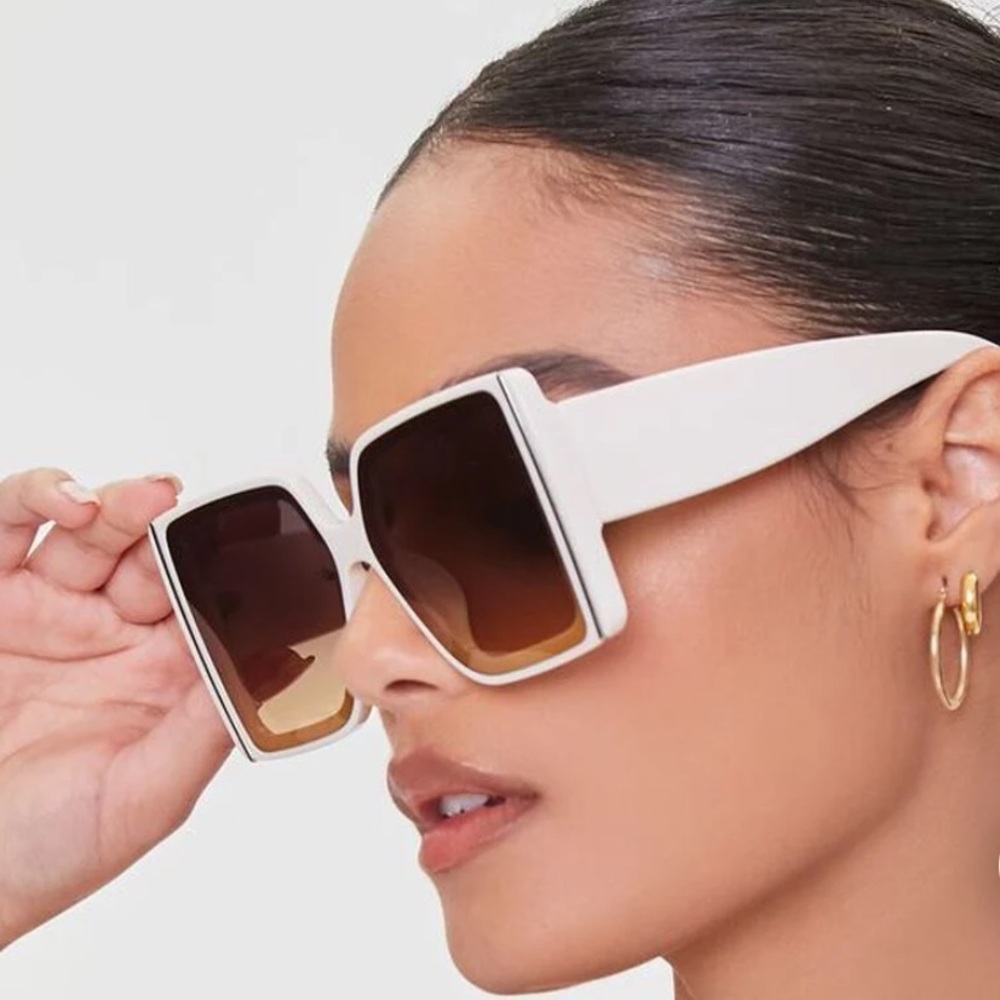 ~Oversized Square Sunglasses:White Exterior & Brown Interior~ - Picture 8 of 16